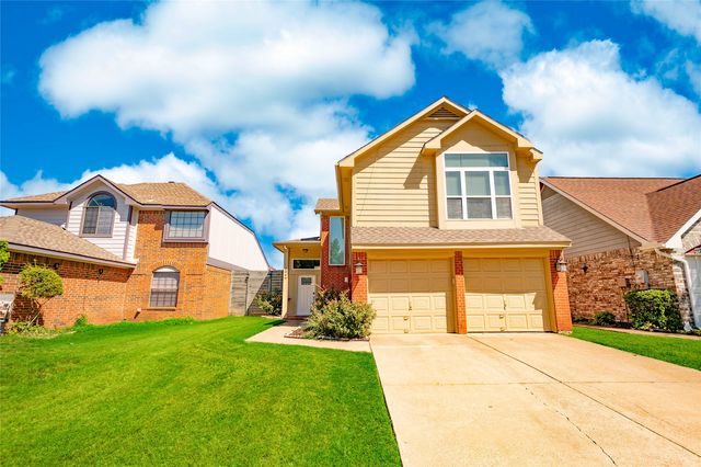 2049 Sienna Trl, Lewisville, TX 75067