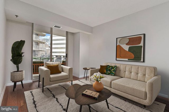 7500 Woodmont Ave #S609, Bethesda, MD 20814