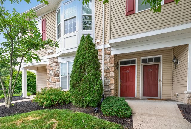 404 Degas Ct, Williamstown, NJ 08094