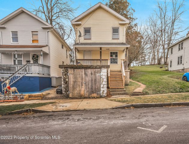 62 Frederick St, Wilkes Barre, PA 18702