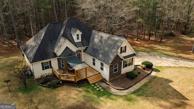 123 Rabbit Run Dr, Meansville, GA 30256