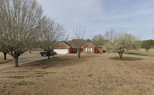 3115 Old Wolfe Rd, Caledonia, MS 39740