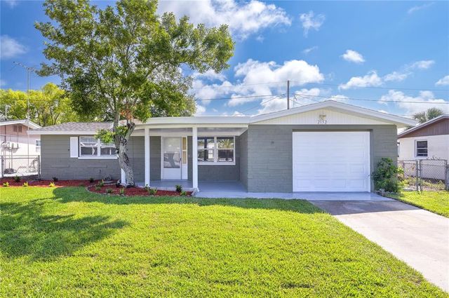 2152 Peggy Dr, Holiday, FL 34690