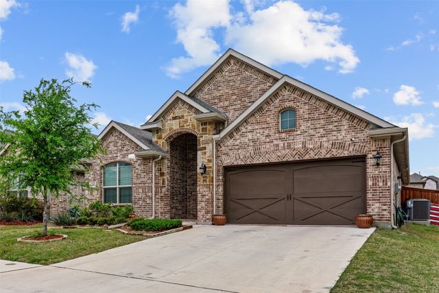 269 Mineral Point Dr, Aledo, TX 76008