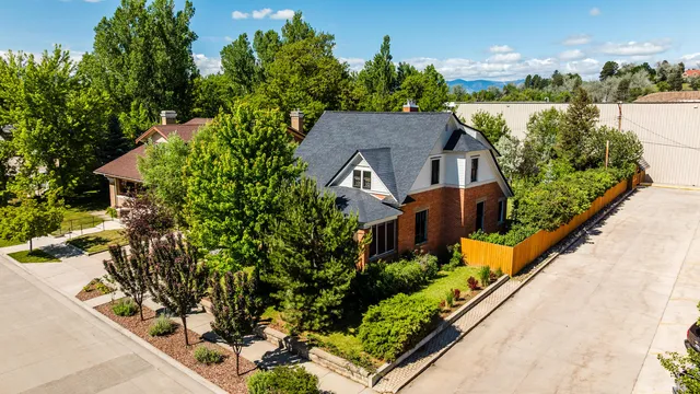 174 W  Alger St, Sheridan, WY 82801
