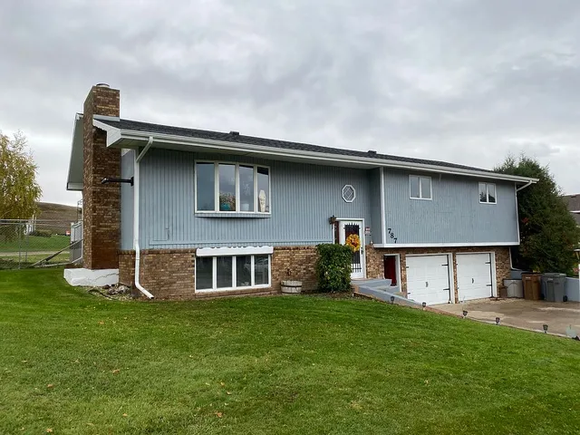 787 Paul Ln, Plentywood, MT 59254