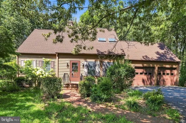 359 Malvern Dr, Madison, VA 22727