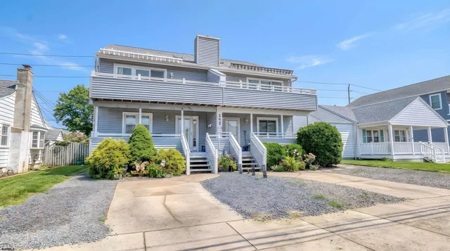245 38th St S #A, Brigantine, NJ 08203