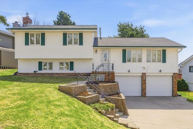 9517 Sprague St, Omaha, NE 68134