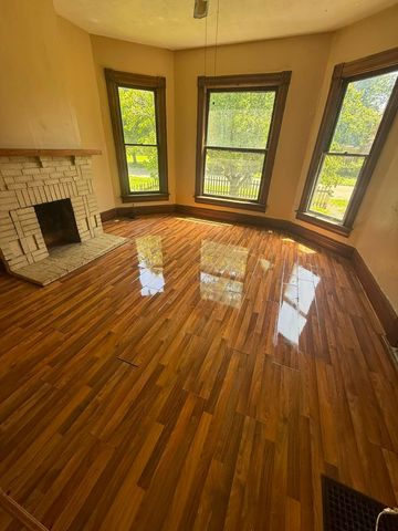 353 Woodlawn Ave, Zanesville, OH 43701