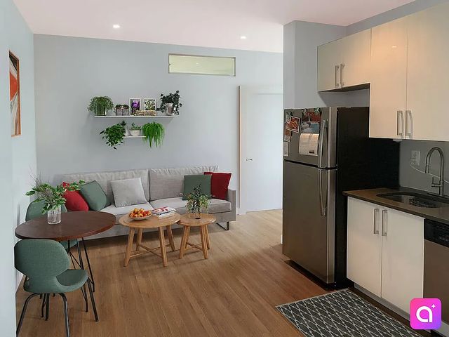 41-07 28th Ave #17A, Astoria, NY 11103
