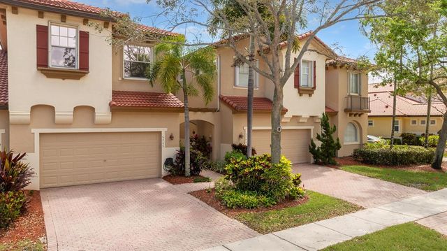 5755 NW 120th Ave, Coral Springs, FL 33076