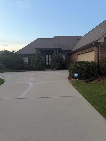 114 Essen Ln, Madison, MS 39110