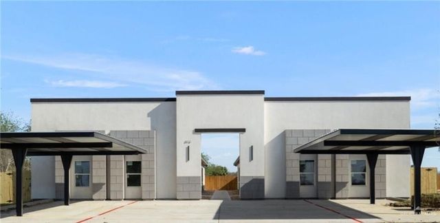 611 Mountain Rd #5B, Mission, TX 78573