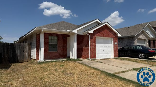 6140 River Pointe Dr, Fort Worth, TX 76114