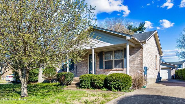 11007 Youngtown Dr, Louisville, KY 40272
