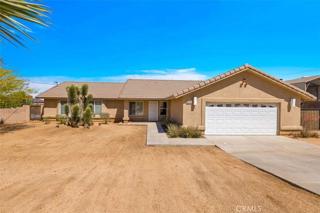 8469 Deer Trl, Yucca Valley, CA 92284