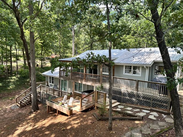 117 Woods Ln #2, Hartwell, GA 30643