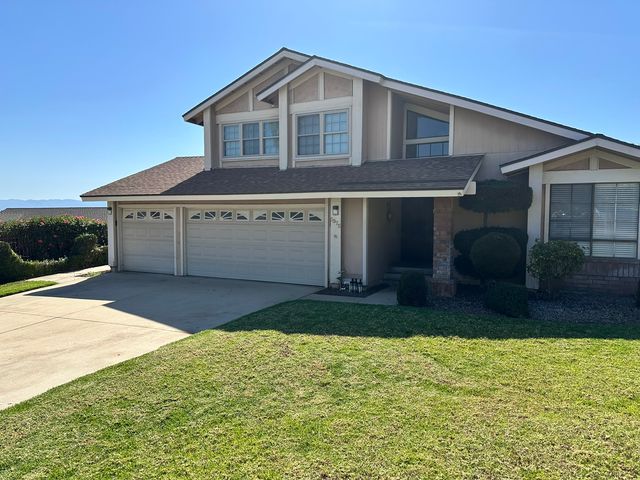 5975 Helmcrest Dr, Riverside, CA 92509