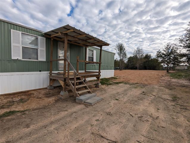 1112 County Road 3542, Cleveland, TX 77327