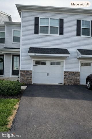 137 Golden Vale Dr, Royersford, PA 19468