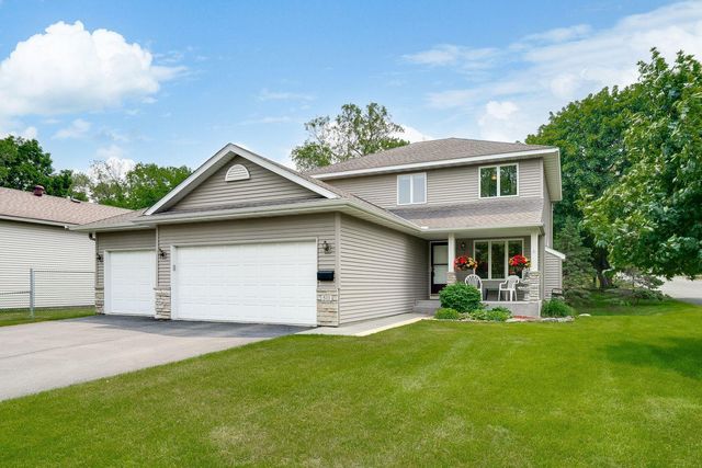511 11th St W, Hastings, MN 55033