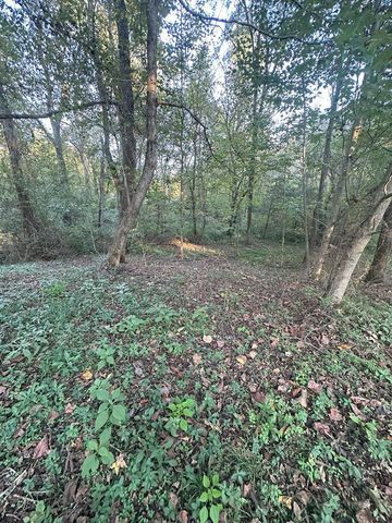 30 Misty River Run Rd, Burkesville, KY 42717