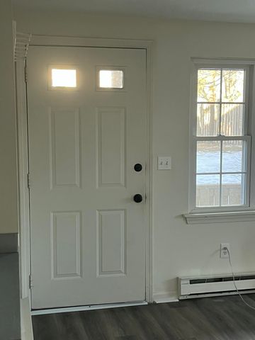 1029 Iyannough Road B BLDG 8, Hyannis, MA 02601