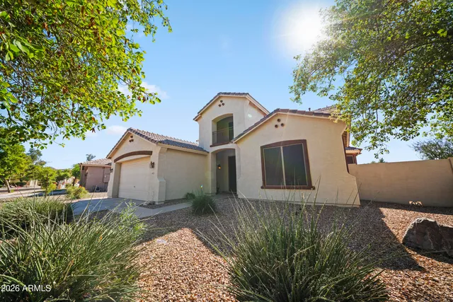 8912 S 40th Drive, Laveen, AZ 85339