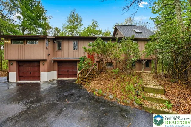 131 Wilson Ct, Saylorsburg, PA 18353