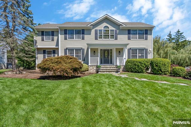 312 William Way, Wyckoff, NJ 07481