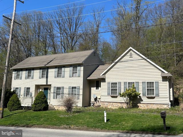 69 Old Lincoln Hwy, Malvern, PA 19355