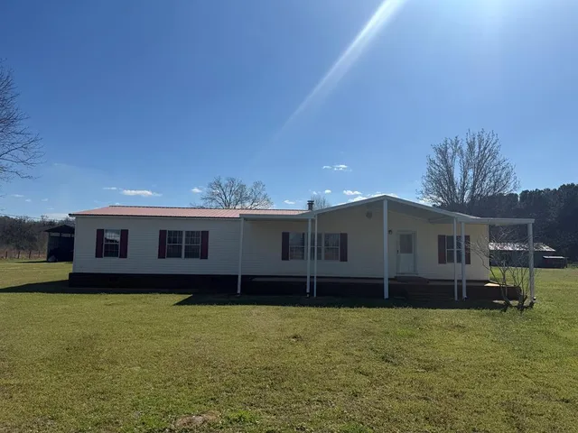 2156 County Road 73, Slocomb, AL 36375