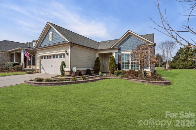 415 Harvest Valley Ln, Fort Mill, SC 29715