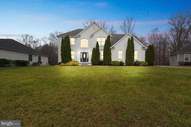 4 Kenneth Ct, Sewell, NJ 08080