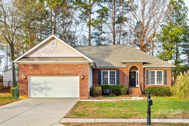 2346 Keswick Ln, Rock Hill, SC 29732