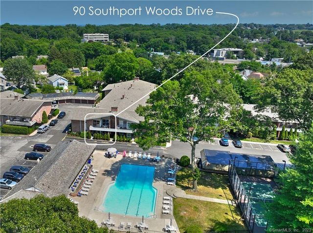 90 Southport Woods Dr   #90, Southport, CT 06890