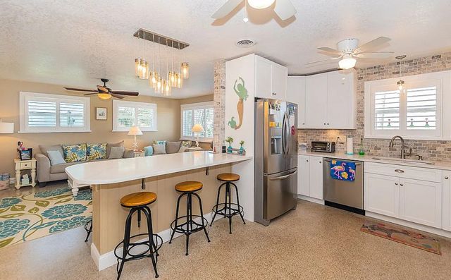 4037 Cardinal Blvd, Port Orange, FL 32127