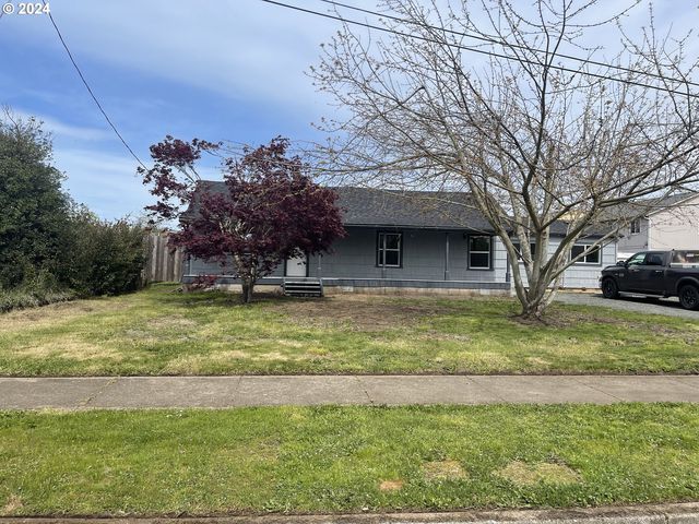 4530 Aster St, Springfield, OR 97478