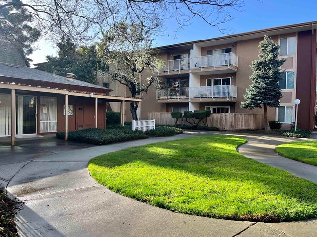 2755 Country Dr #143, Fremont, CA 94536