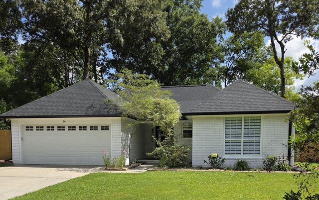 116 Poplar Pl, Aiken, SC 29803