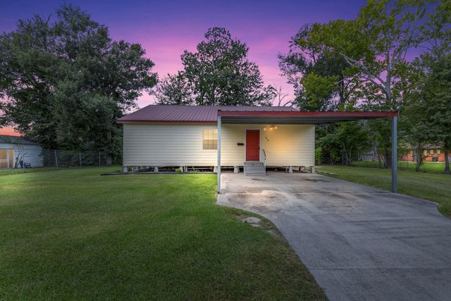 3818 Hodges St, Lake Charles, LA 70605