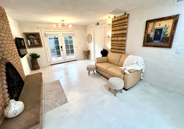 2002 E  Copper St #1, Tucson, AZ 85719