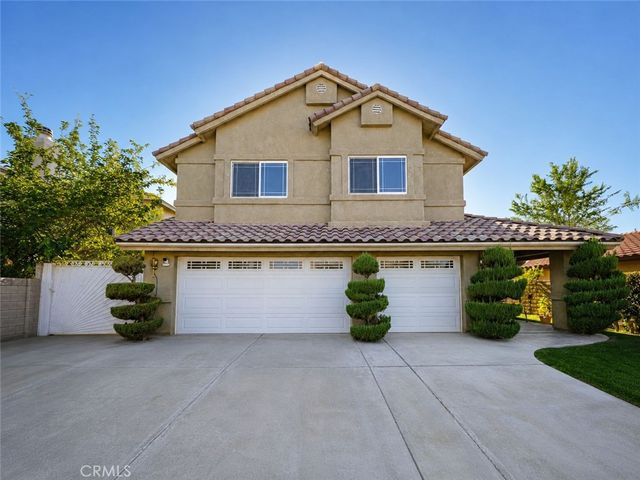 13870 Hidden Valley Rd, Victorville, CA 92395