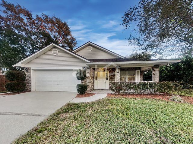 2326 Creekfront Dr, Green Cove Springs, FL 32043