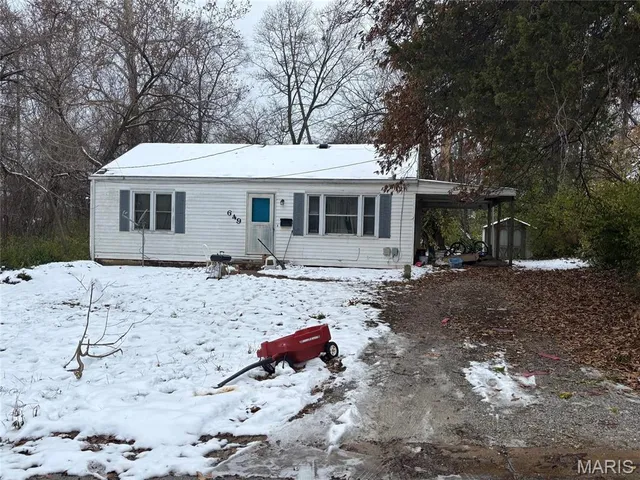 649 S  Elliott Ave, Saint Louis, MO 63122