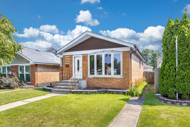 GAhouses119冊 Real Estate & Homes for Sale in 60655 - Homes.com
