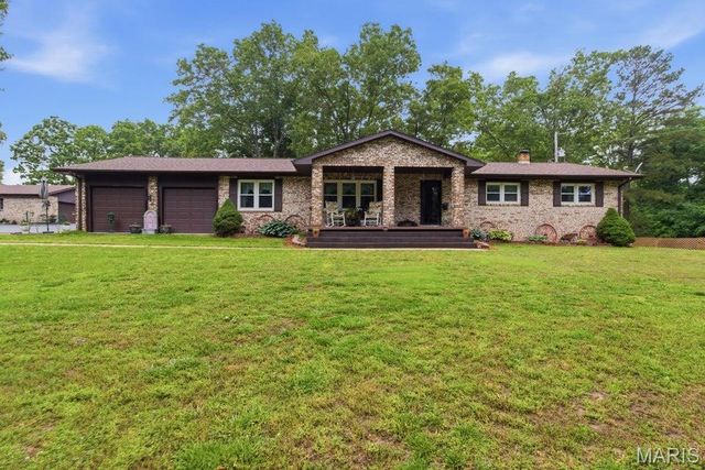 16924 Highway B, Houston, MO 65483