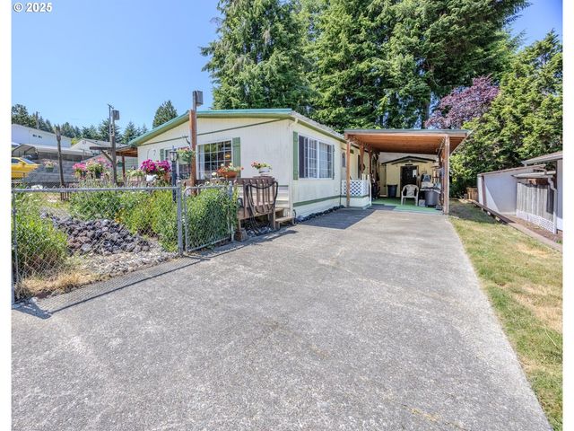 847 Vista Ct, Reedsport, OR 97467