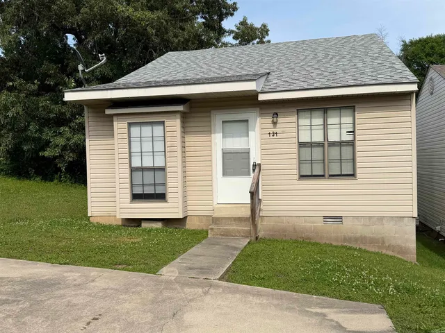 131 Rockyreef Cir, Hot Springs, AR 71913
